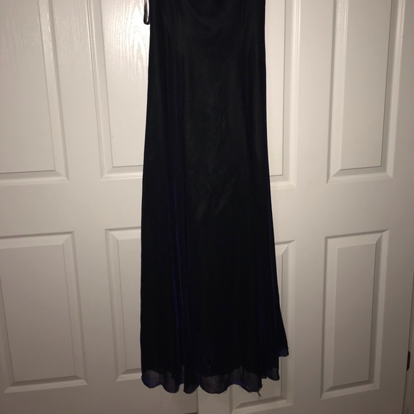 Betsy & Adam Formal Dress 👗 - Picture 2 of 6